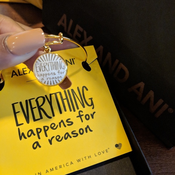 I'm Jazmine, nice to meet you.🌷 - Picture 4 of 8